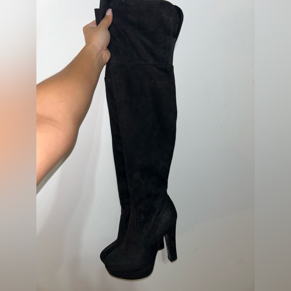 Amazon, black Suede, size 6.5